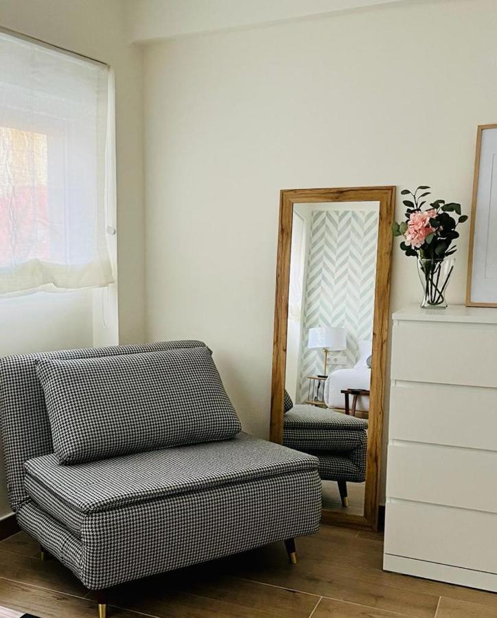 Apartamento Turistico Clavellinas IV Caces Екстериор снимка