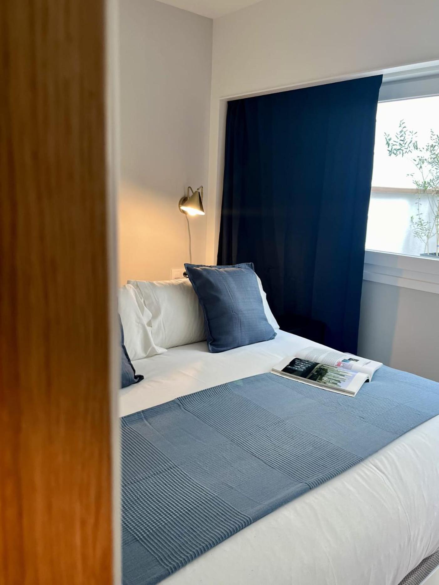 Apartamento Turistico Clavellinas IV Caces Екстериор снимка